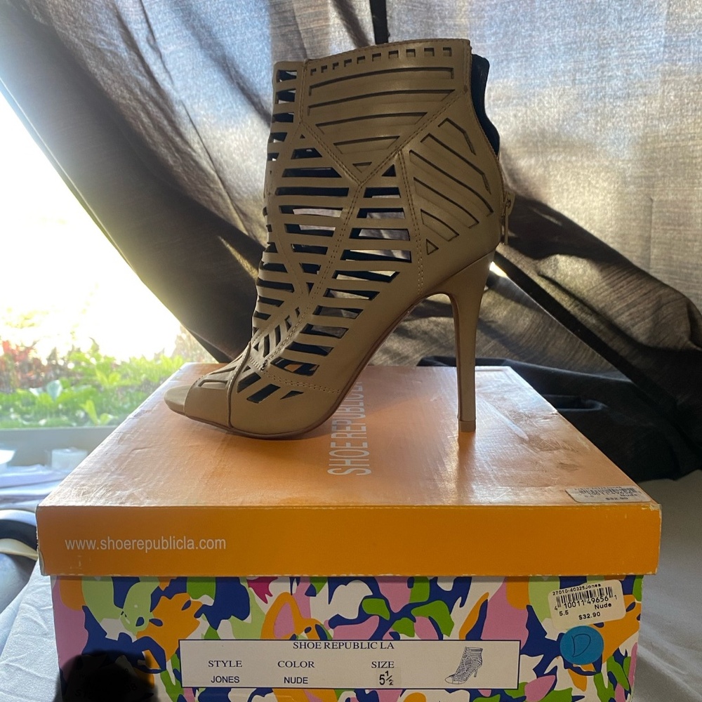 High heel Shoe